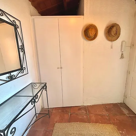 Mediterranea Boutique House *