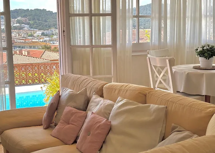 Mediterranea Tossa Holiday home *